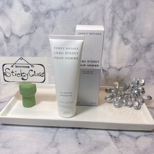 Issey Miyake Leau Dissey Pour Homme Shower Gel, NEW - Travel Size 2.5 oz. 75 ml.